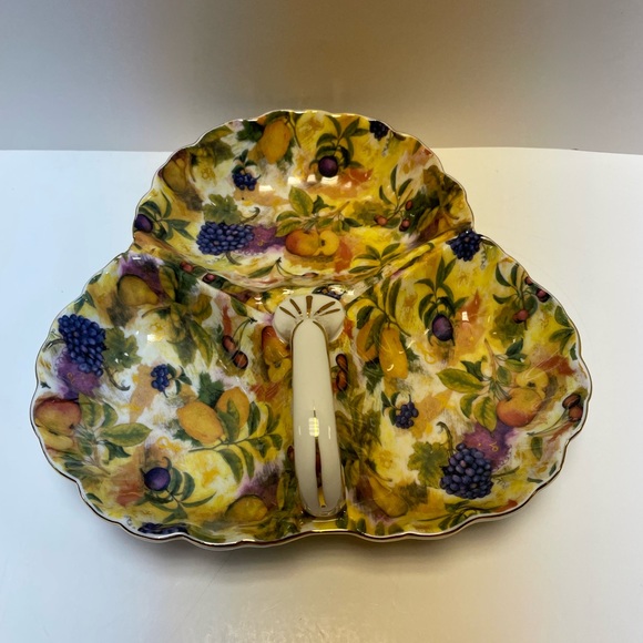 Vintage Royal Danube Divided Dish with Handle - Picture 3 of 14